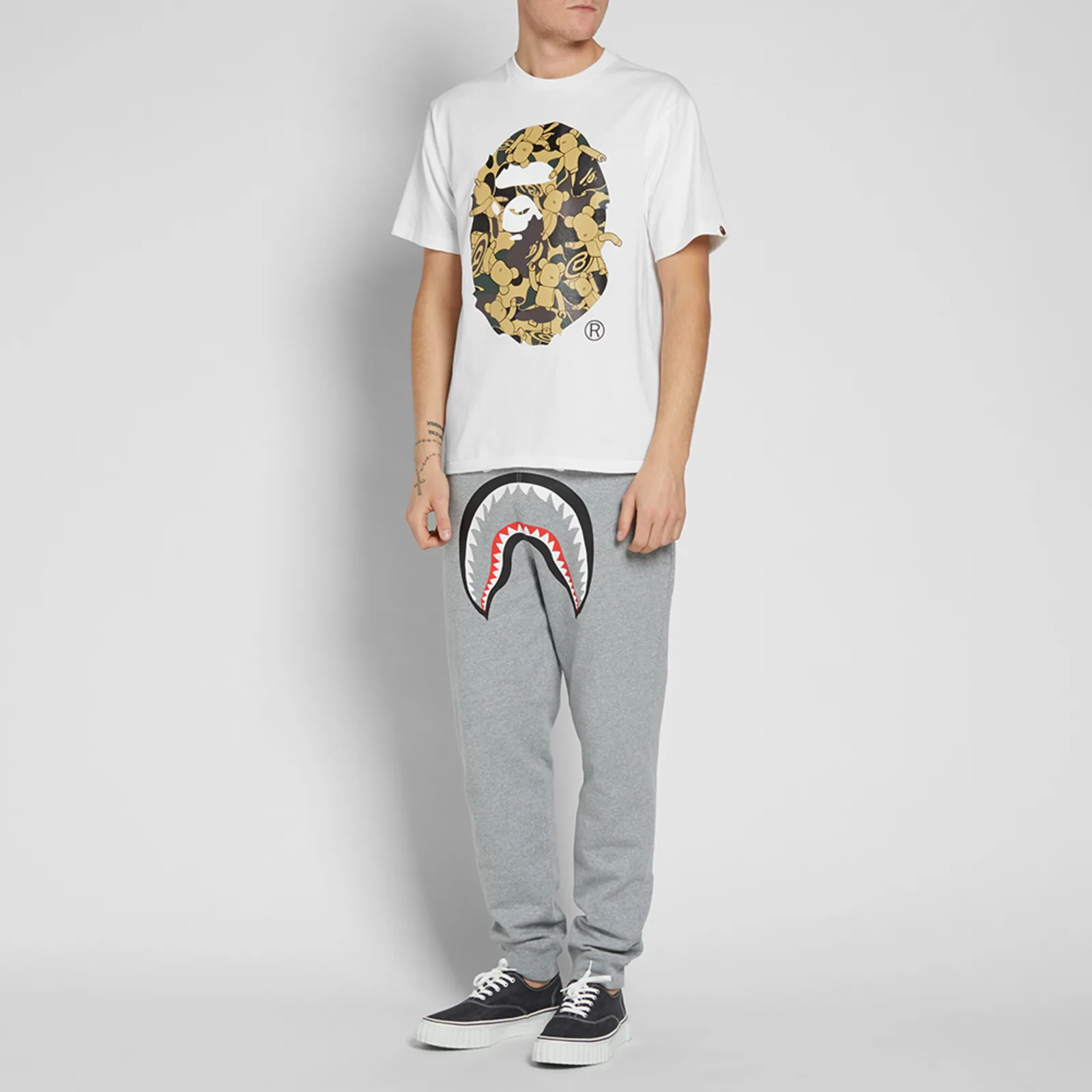 A Bathing Ape x Medicom Toy Be@r Tee 7 A Bathing Ape x Medicom Toy Be@r Tee