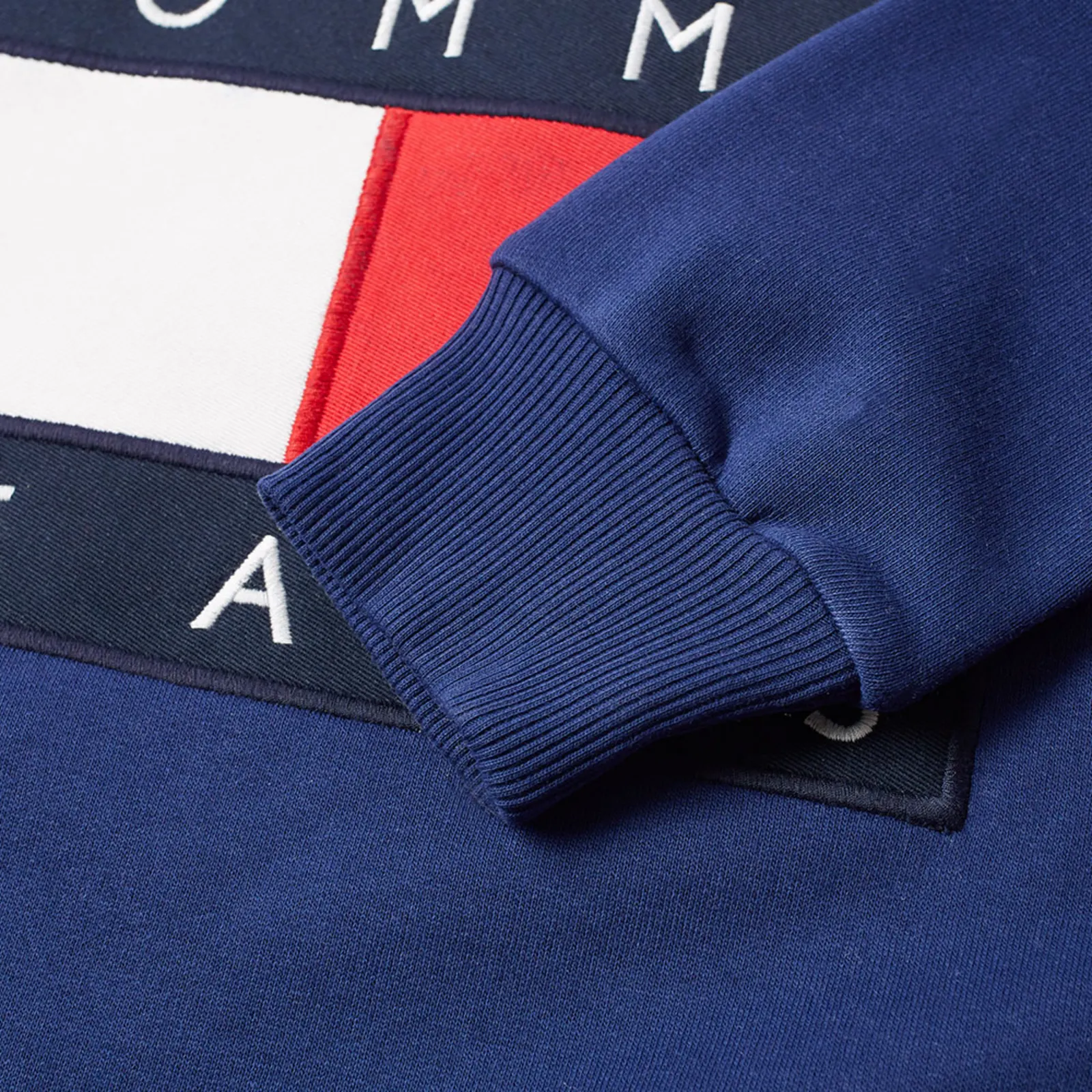 Tommy Jeans 90s Sweat
