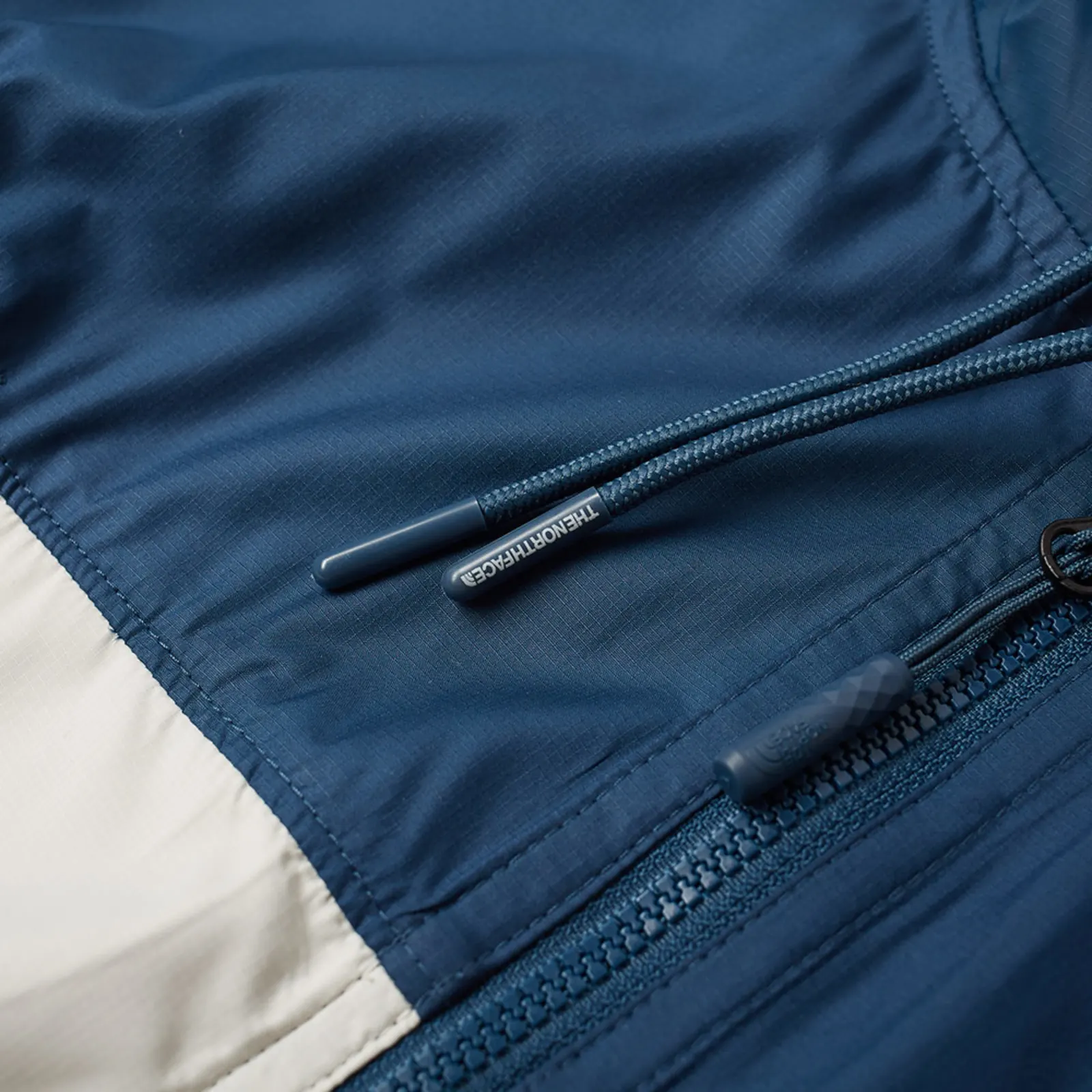 The North Face 1990 Seasonal Mountain Jacket 5 The North Face 1990 Seasonal Mountain Jacket