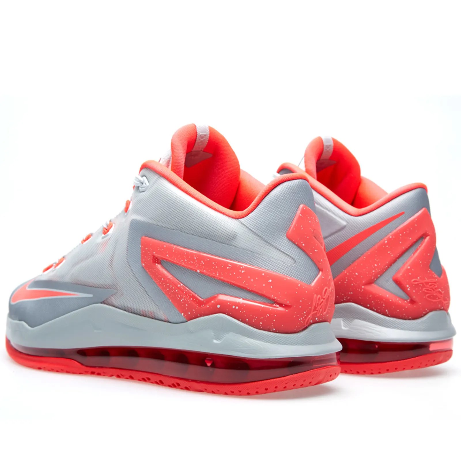 Nike Max LeBron XI Low 'Laser Crimson'