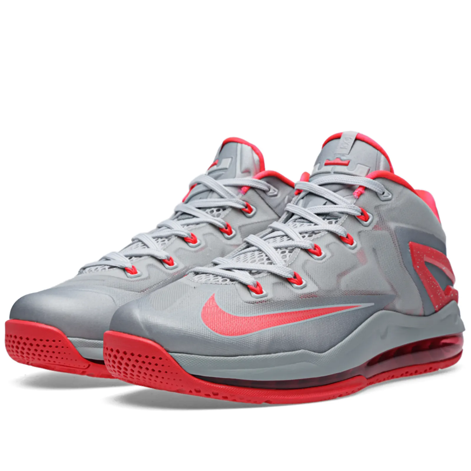 Nike Max LeBron XI Low 'Laser Crimson'