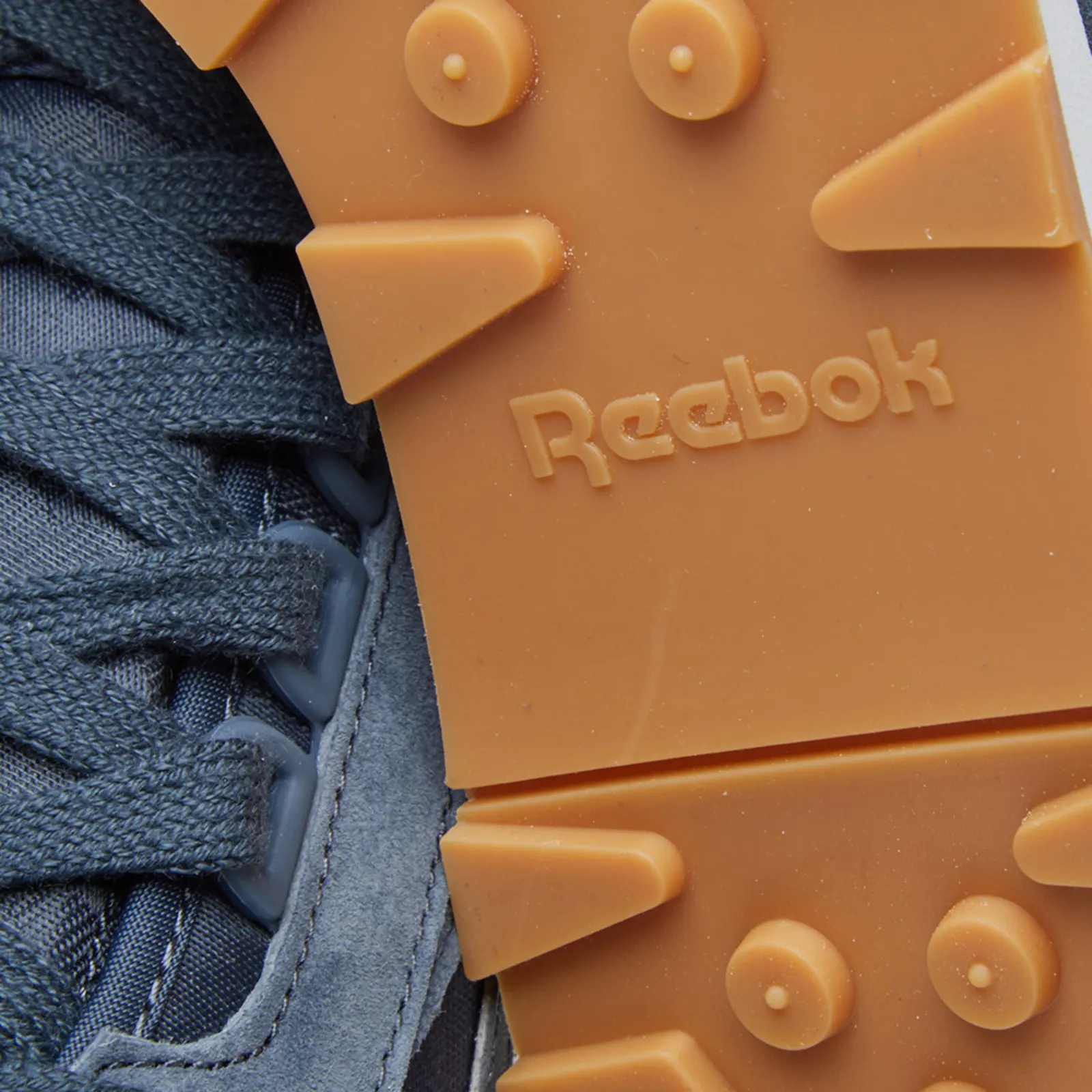 Reebok Aztec T 6 Reebok Aztec T