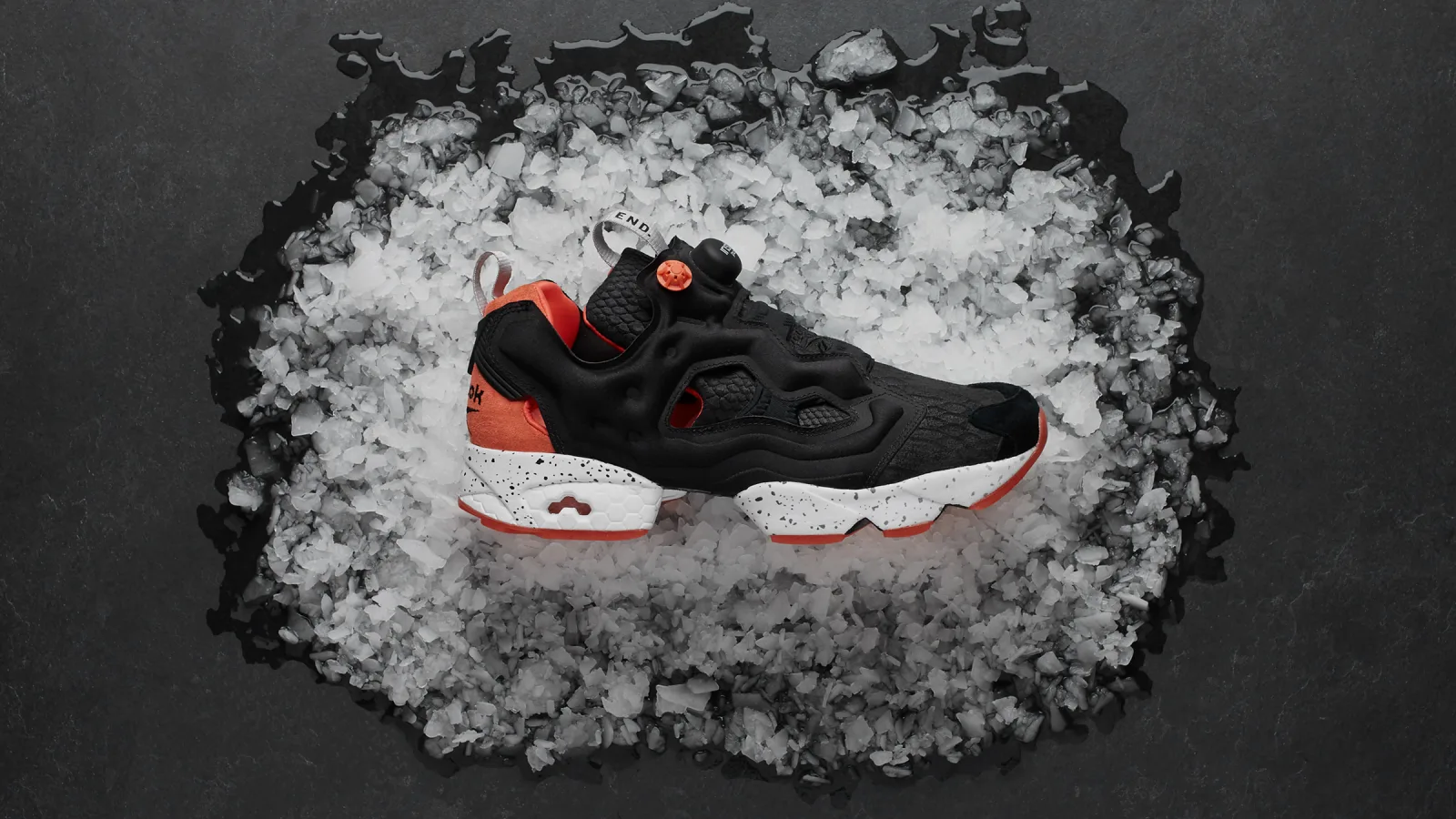 END. x Reebok Instapump Fury OG 'Black Salmon' 4 END. x Reebok Instapump Fury OG 'Black Salmon'