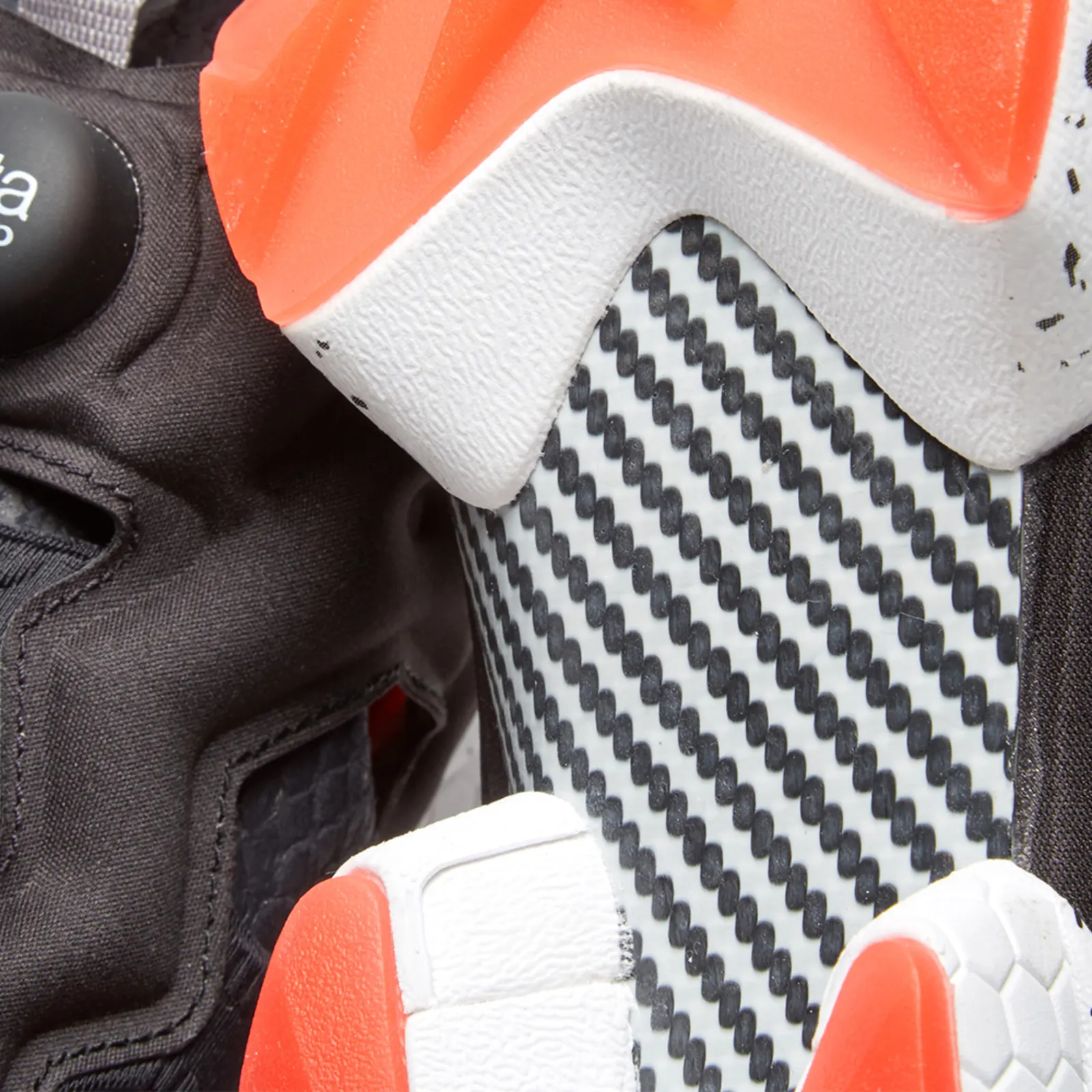 END. x Reebok Instapump Fury OG 'Black Salmon' 7 END. x Reebok Instapump Fury OG 'Black Salmon'