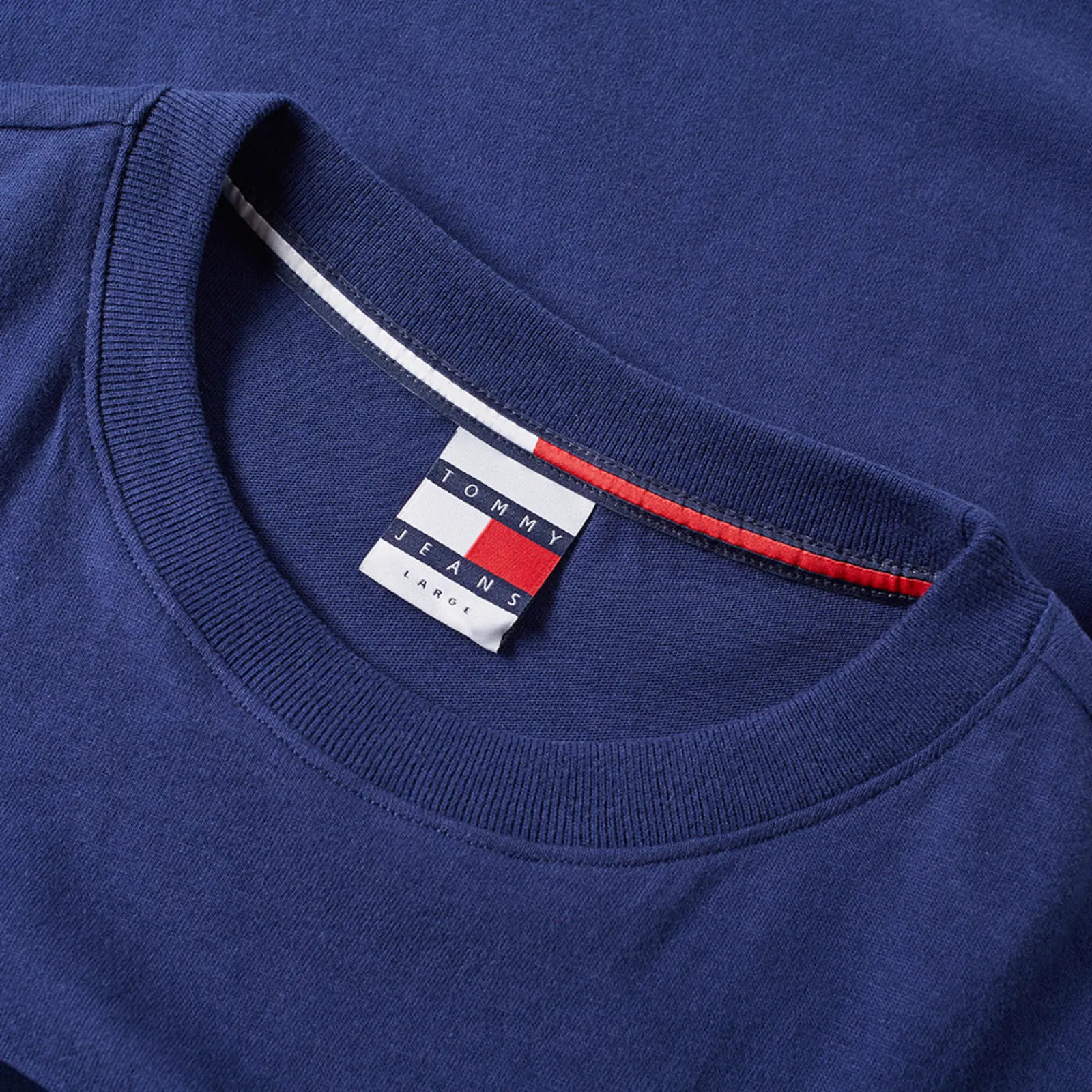 Tommy Jeans 90s Flock Tee
